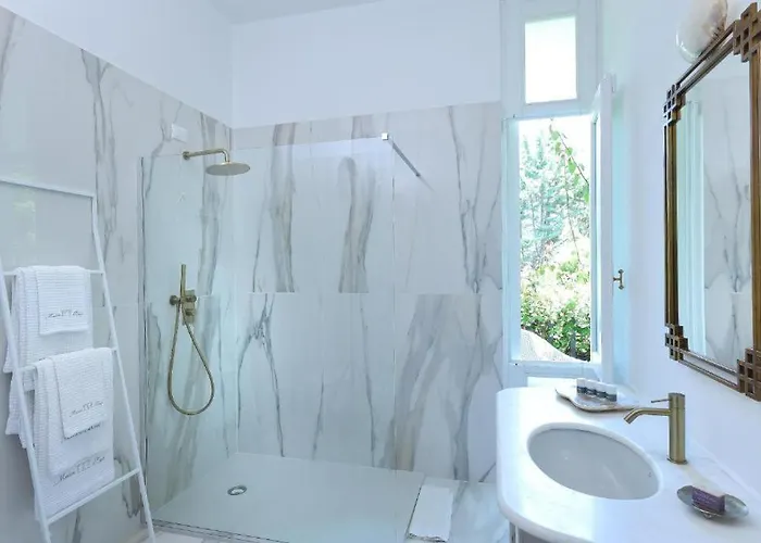 Demeure D'enri Resort